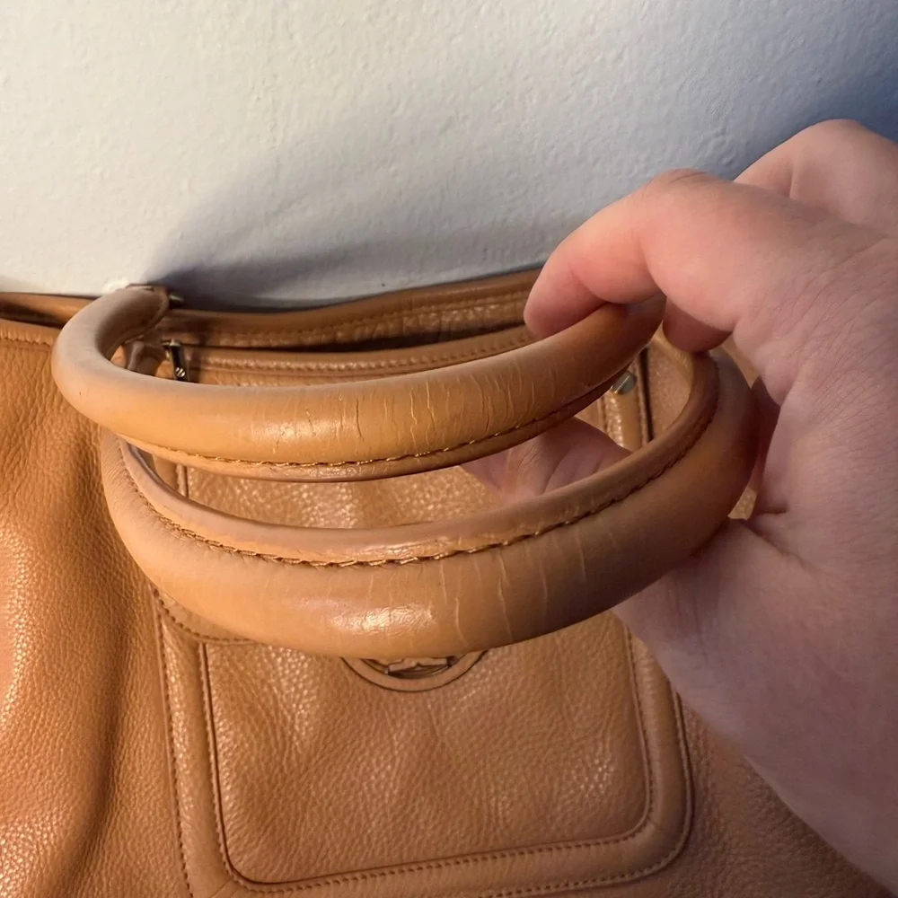 Tory Burch Amanda Pebbled Leather Tote Crossbody Bag Camel Tan - Picture 8 of 8